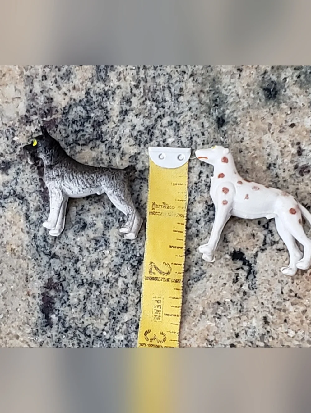 Cake Toppers 5 Dogs Plus 3 Beer Cans